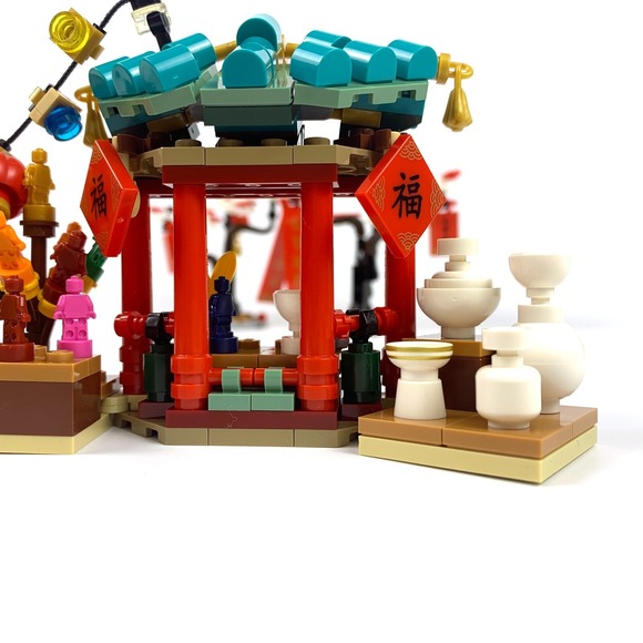Lego 80105 Chinese New Year Temple Fair 100% Complete with Box & Manuals Retired - Picture 13 of 16